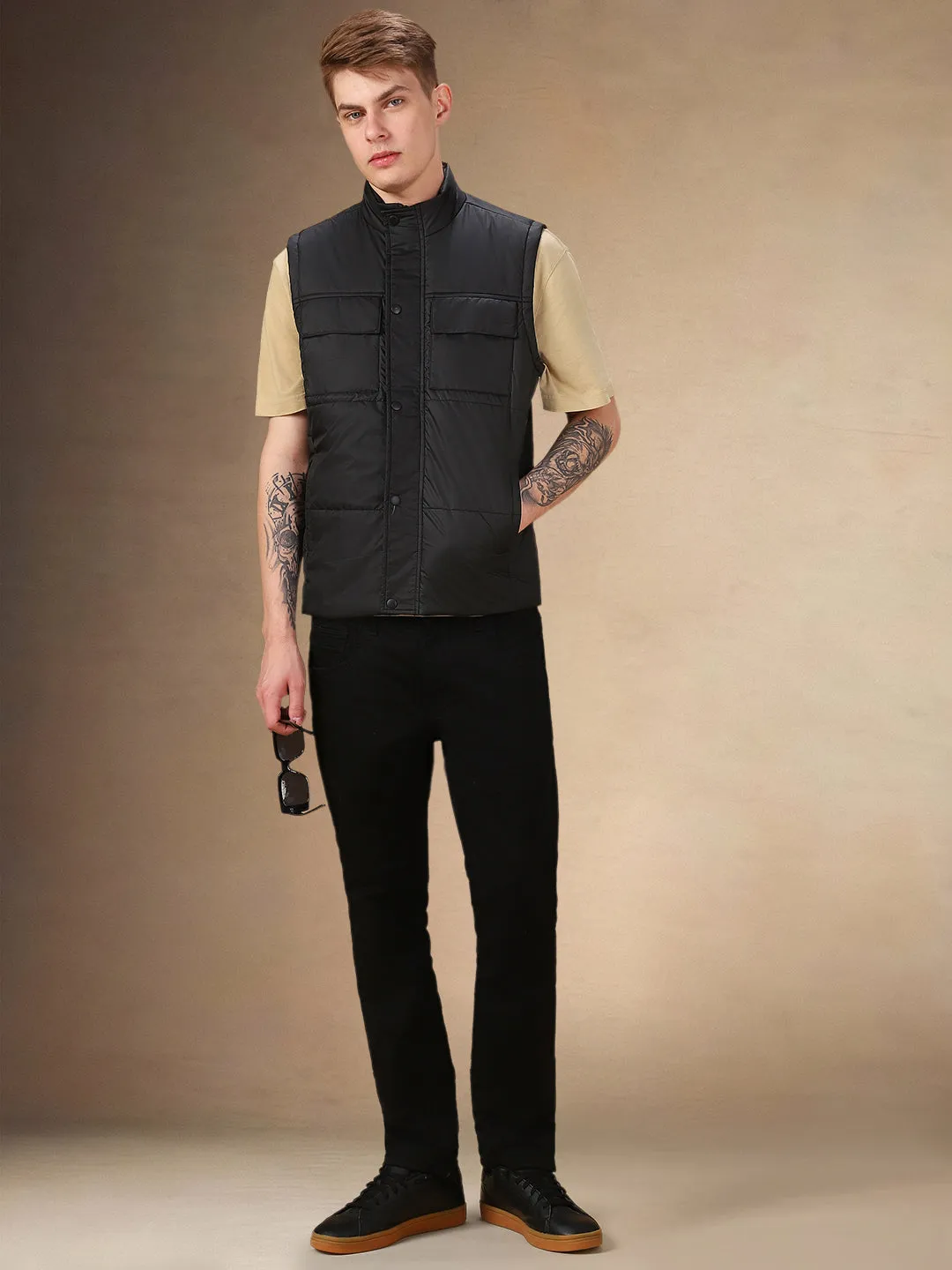 Men's Solid Stand Collar Sleeveless Regular Fit Gilet Jacket