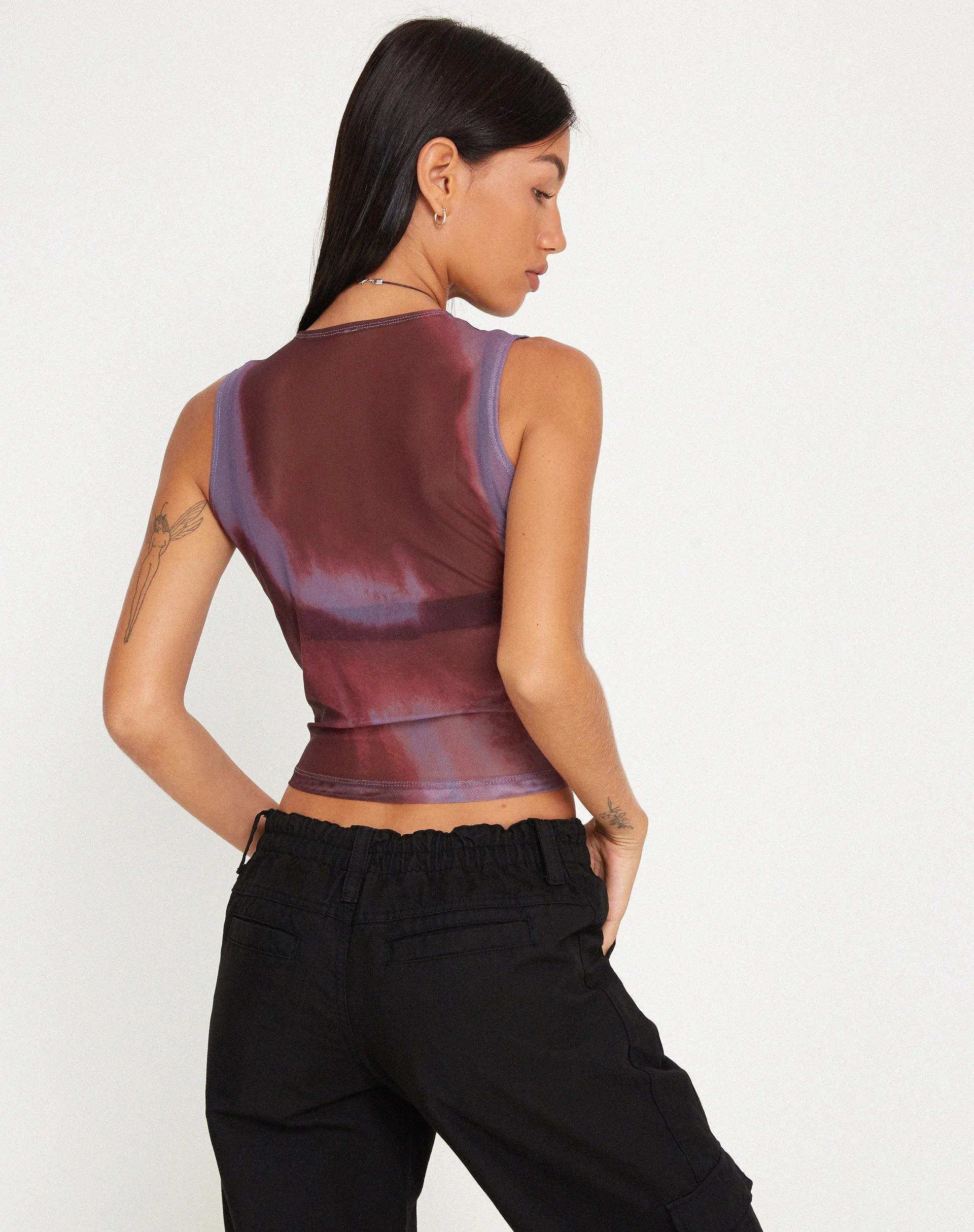 Monlo Vest Top in Mesh Watercolour Wine